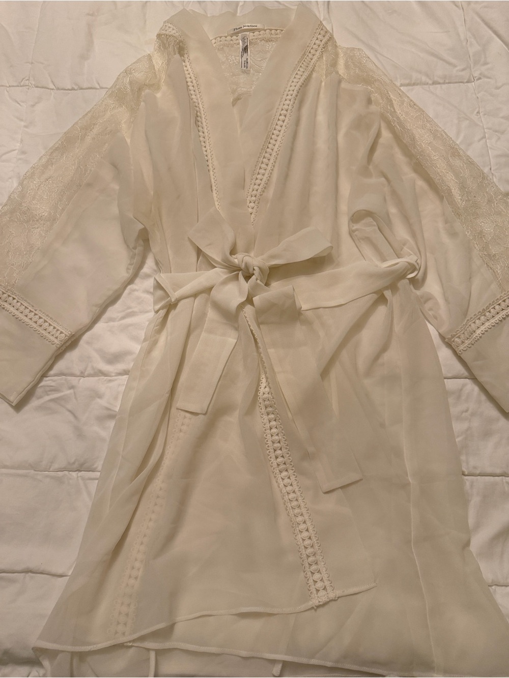 Flora Nikrooz Cream Sheer Lace-Trim Short Robe